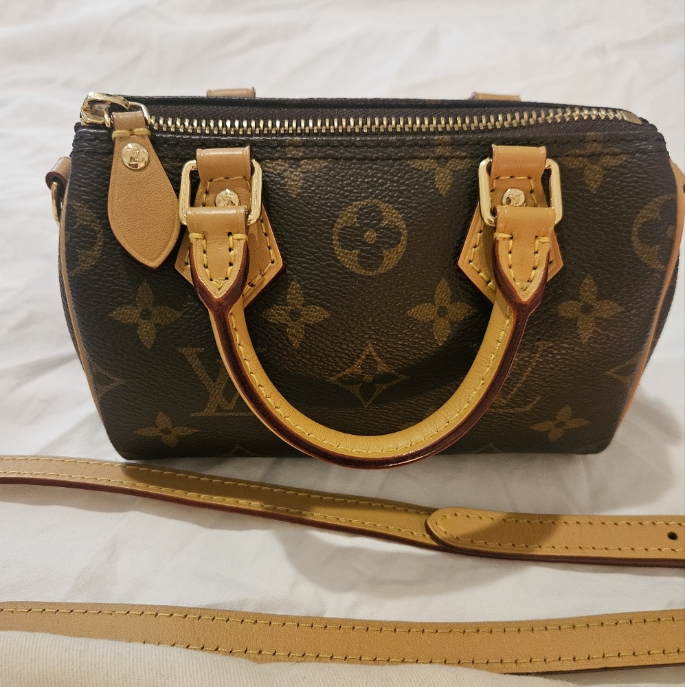 Louis Vuitton Speedy Nano